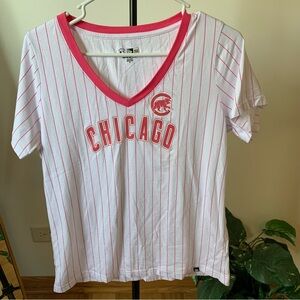 Chicago Bears Striped V-Neck T-Shirt